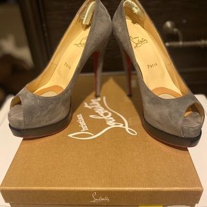 Palais Royal Trepointe 140 Christian Louboutin.